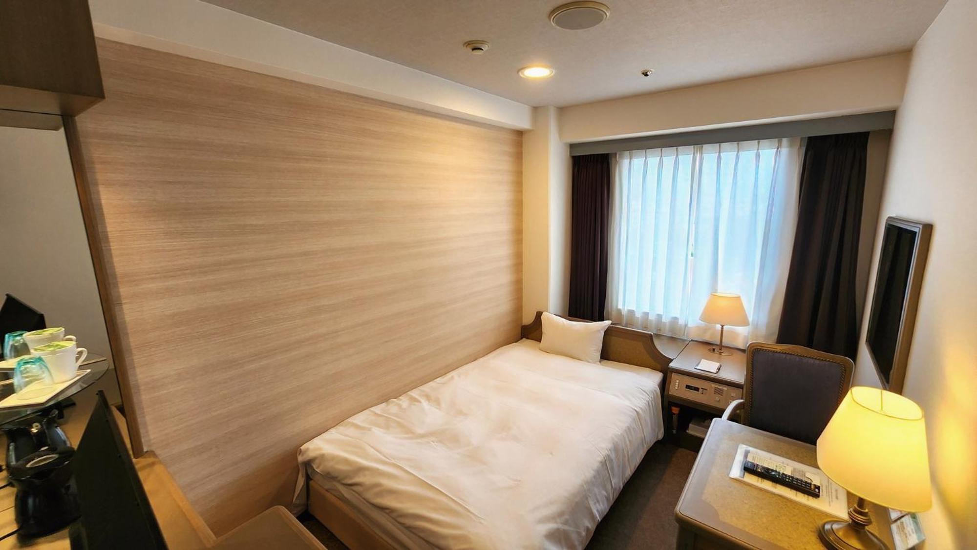 Platon Hotel Йокаичи Екстериор снимка